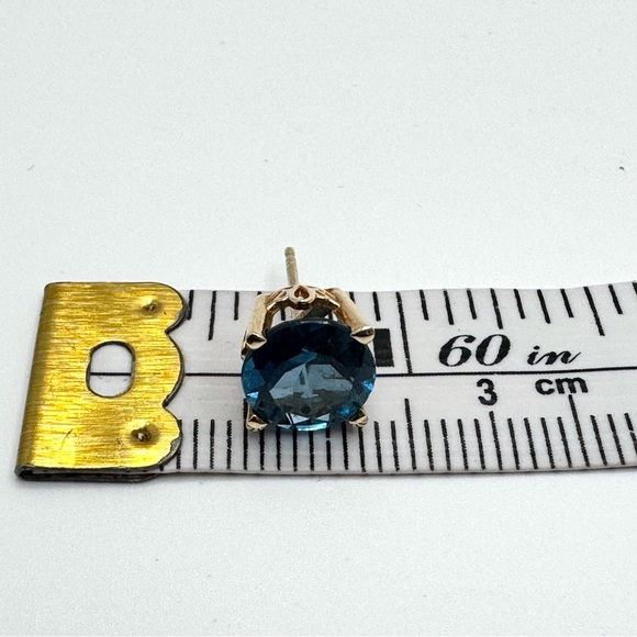 RGE 10K Gold Brilliant Cut London Blue Topaz Scroll Stud Earrings - Picture 7 of 9